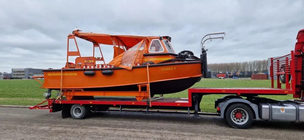 olieskimboot Survey werkboot olieskimboot Survey werkboot Combat support USA Duwboot Bridge Erection